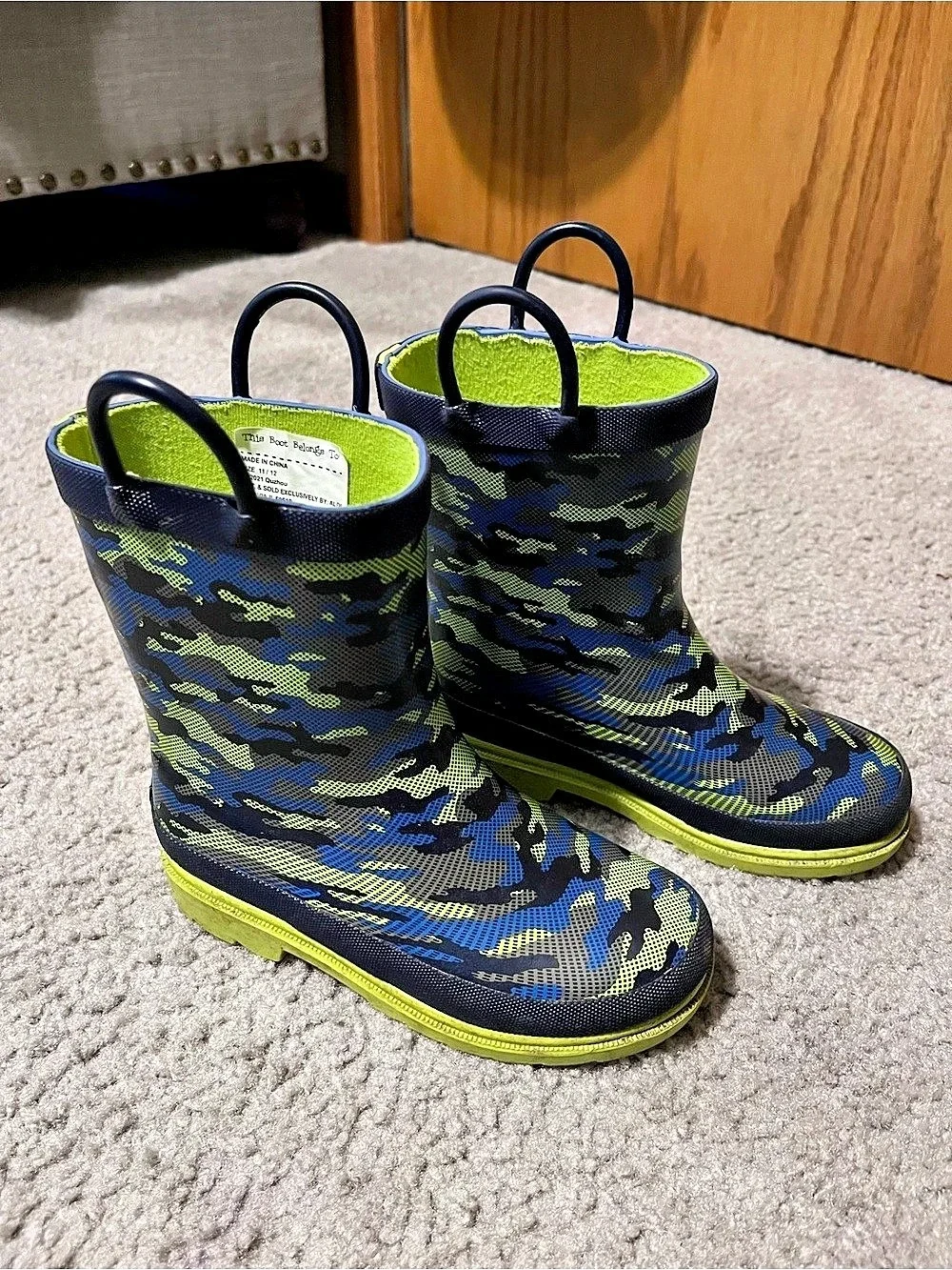 Kids Camo Rain Boots with Easy-Pull Handles Blue & Green US 11/12